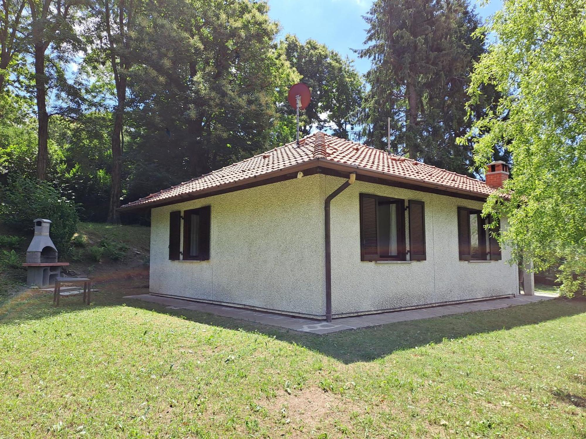 Villetta Singola Con Giardino Cottage Ghisallo Zona Bellagio Magreglio Exterior foto